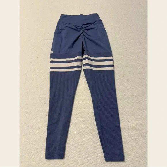 Bombshell Sportswear Leggings!Cross listed on Mercari and Curtsy!